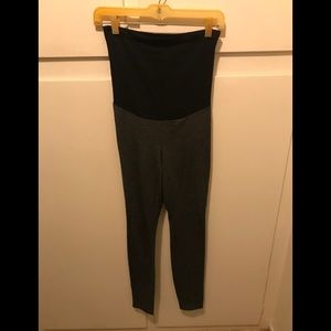 A Pea in the Pod Maternity Leggings